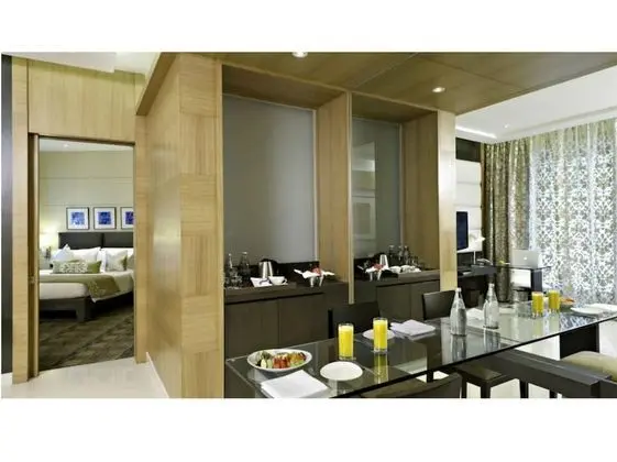 Fern Club Suite