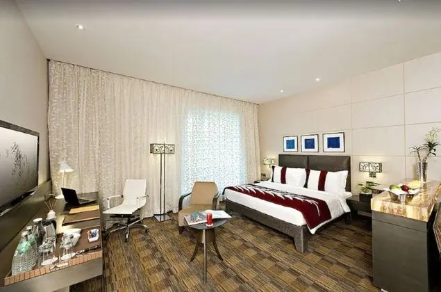 Hazel Suite