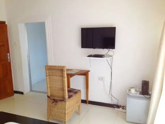 Deluxe Tek Büyük Yataklı Oda, 1 Büyük (Queen) Boy Yatak, Havuz Manzaralı