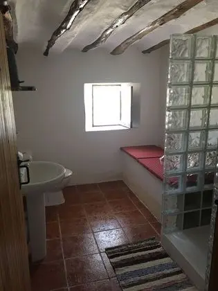 Tek Büyük Yataklı Oda (2)