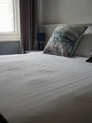 Standard Dört Kişilik Oda, Banyolu/Duşlu (Sleeps Four Guests)