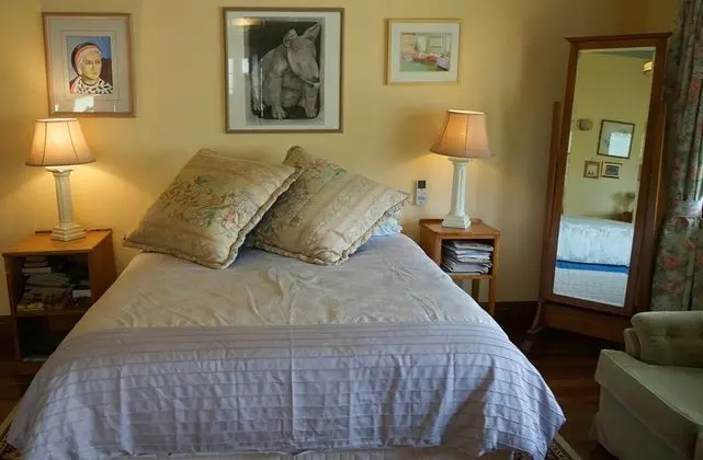 Standard Süit, 1 Yatak Odası, Sigara İçilmez (Jacaranda Room)