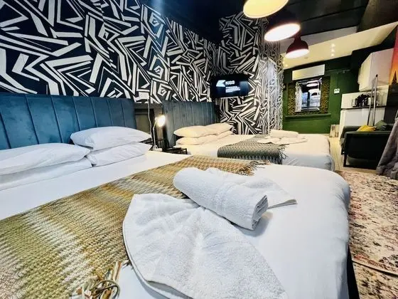 Superior Stüdyo, Banyolu/Duşlu, Avlu Manzaralı