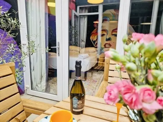 Superior Stüdyo, Banyolu/Duşlu, Avlu Manzaralı