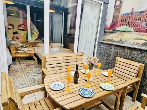 Superior Stüdyo, Banyolu/Duşlu, Avlu Manzaralı