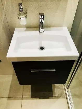 Superior Tek Büyük Yataklı Oda, Banyolu/Duşlu (No Window-Airconditioning)