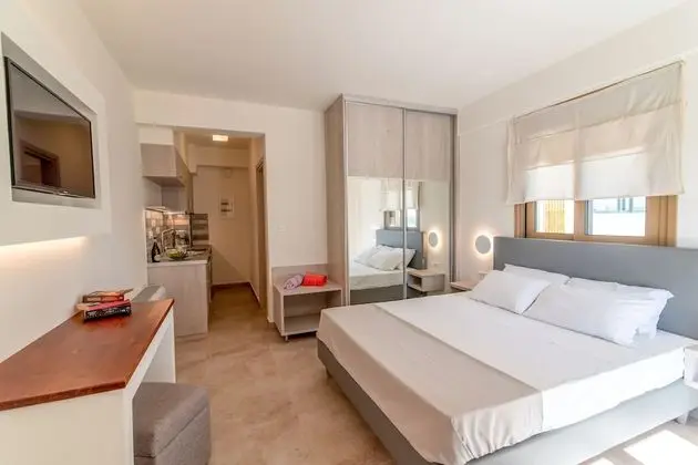 Comfort Tek Büyük Yataklı Oda, Balkon, Deniz Manzaralı