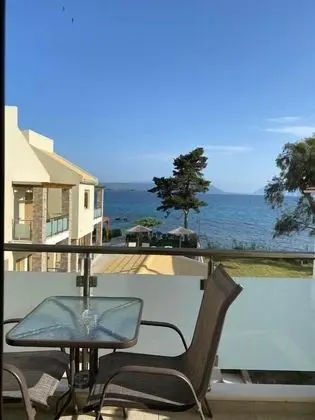 Comfort Tek Büyük Yataklı Oda, Balkon, Deniz Manzaralı