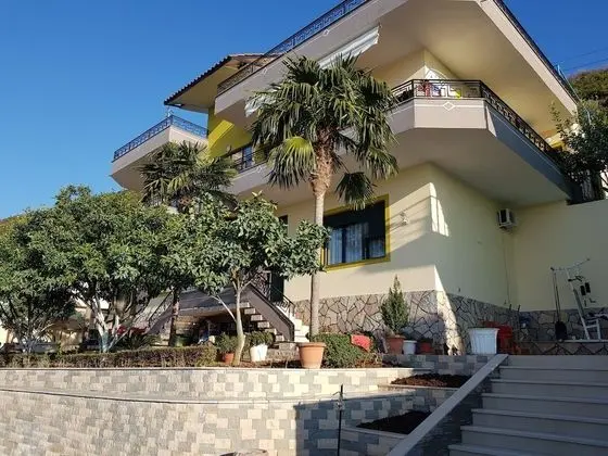 Villa, Birden Çok Yatak
