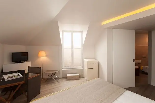 Superior Tek Büyük veya İki Ayrı Yataklı Oda