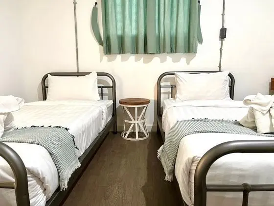 Tek Kişilik Oda, 2 Tek Kişilik Yatak, Sigara İçilmez, Özel Banyo