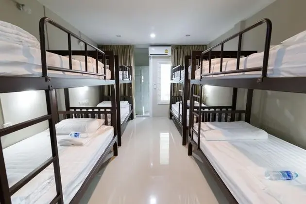 Yatakhanede Yatak Capacity 8 With Shared Bathroom
