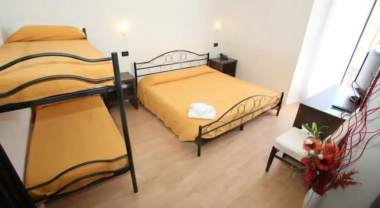 Dört Kişilik Oda