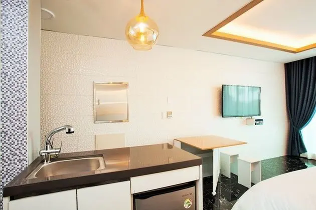 Runa, Couple Room