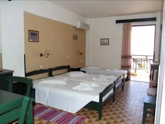 Dört Kişilik Oda, 1 Yatak Odası