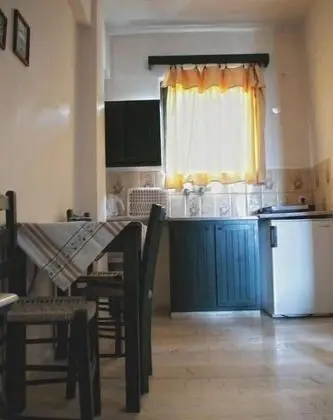 Dört Kişilik Oda, 1 Yatak Odası