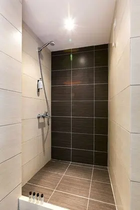Standard Üç Kişilik Oda