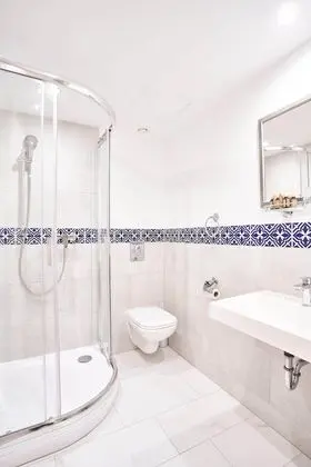 Comfort Dört Kişilik Oda