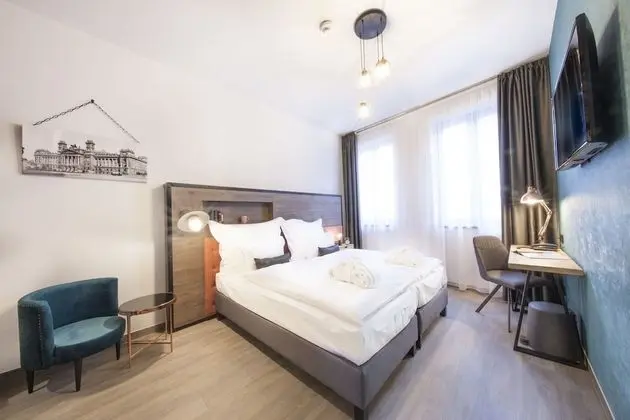 Standard Tek Büyük veya İki Ayrı Yataklı Oda