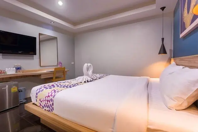 Standard Double Room (No Windows)