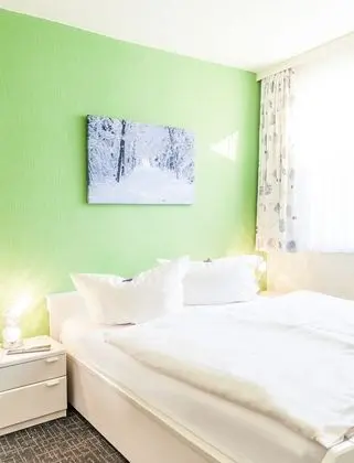 Comfort Tek Büyük Yataklı Oda