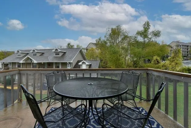 Daire (Memory Maker Condo - Great location -)