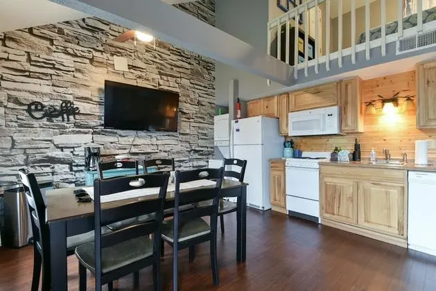 Daire (Memory Maker Condo - Great location -)