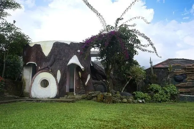 Basic Villa