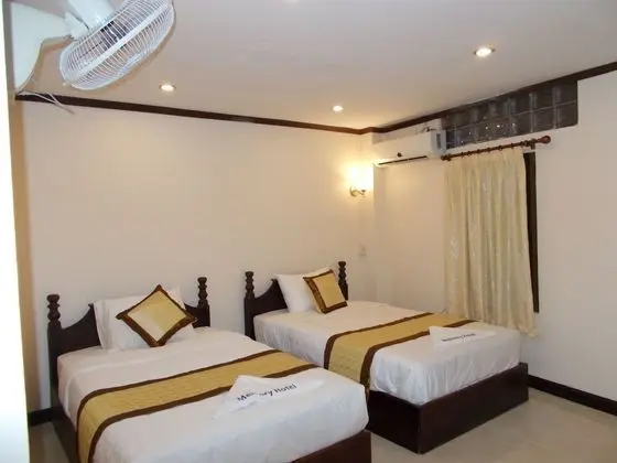 Standard Twin Room, 2 Singles