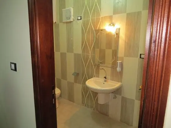Deluxe Tek Büyük veya İki Ayrı Yataklı Oda (Pyramids View)