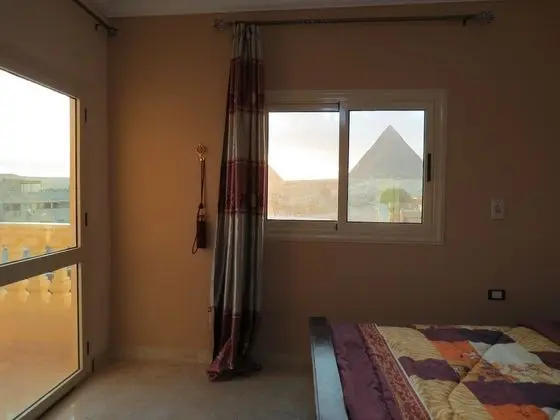 Standard Tek Kişilik Oda (Pyramids View)