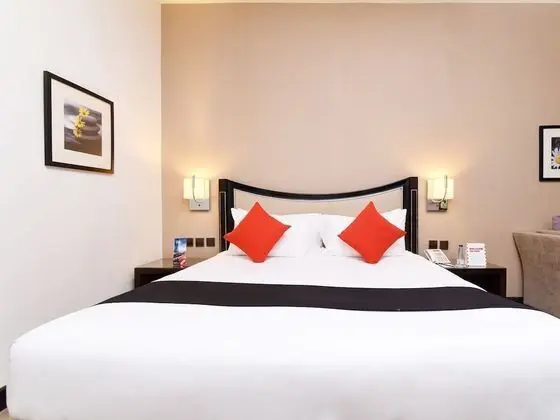 Deluxe Room King