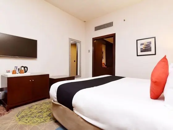 Deluxe Room King