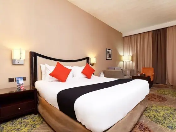 Deluxe Room King