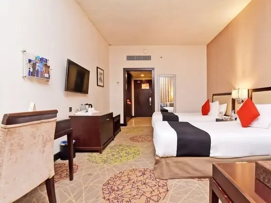 Deluxe Room Twin