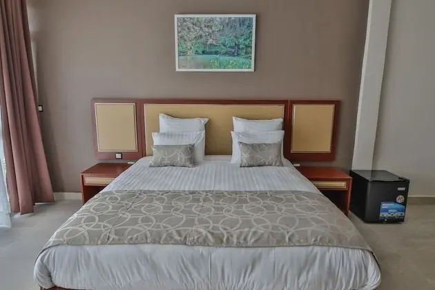 Comfort Tek Büyük Yataklı Oda