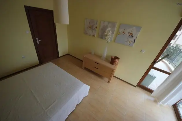 Apart Daire, 1 Yatak Odası, Balkon, Havuz Manzaralı