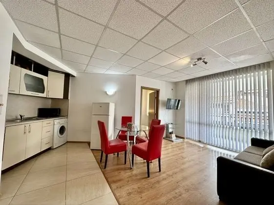 Classic Apart Daire, Havuz Manzaralı