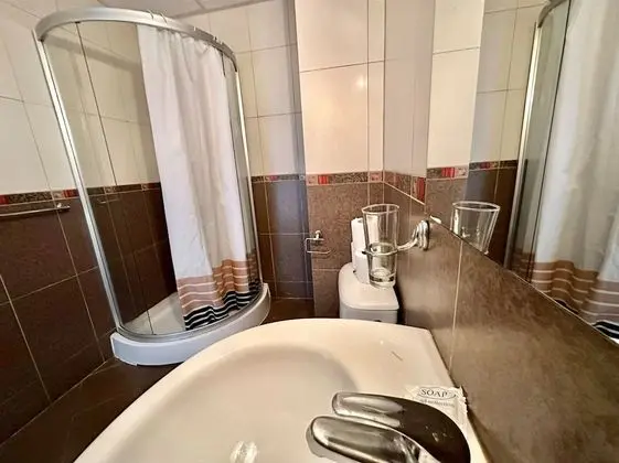 Classic Apart Daire, Havuz Manzaralı