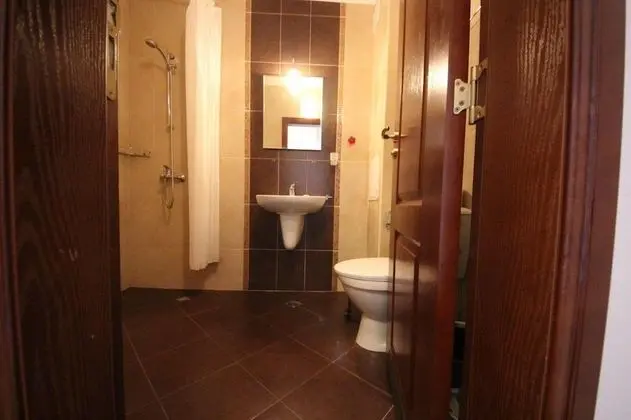 Comfort Apart Daire, Havuz Manzaralı