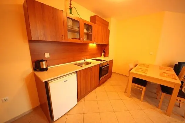 Apart Daire, 1 Yatak Odası, Havuz Manzaralı