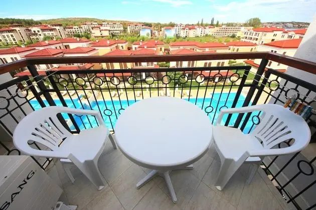Stüdyo, Havuz Manzaralı (4 adults)
