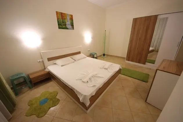 Comfort Apart Daire, Havuz Manzaralı