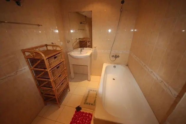 Comfort Apart Daire, Havuz Manzaralı