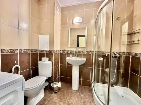 Classic Apart Daire, Havuz Manzaralı
