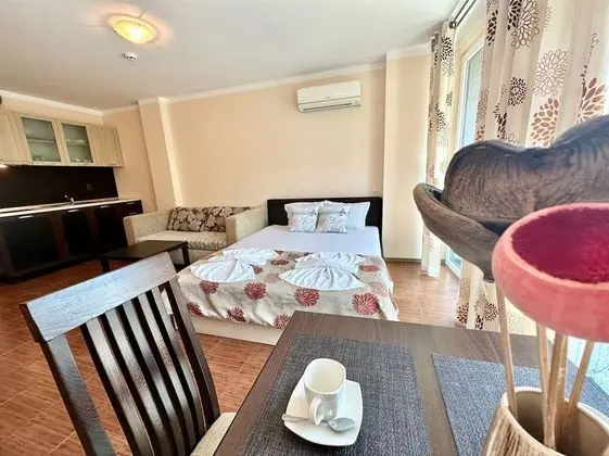 Classic Stüdyo (5 adults)