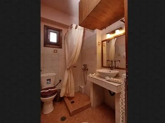 Süit, Şömine, Dağ Manzaralı