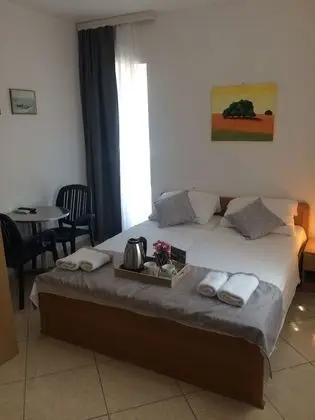 Tek Büyük Yataklı Oda, 1 Büyük (Queen) Boy Yatak