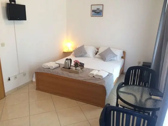 Tek Büyük Yataklı Oda, 1 Büyük (Queen) Boy Yatak