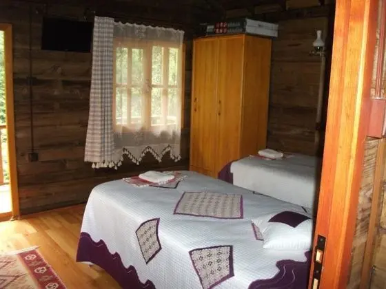 Şelale Manzaralı Iki Odalı Bungalow Custom Oda